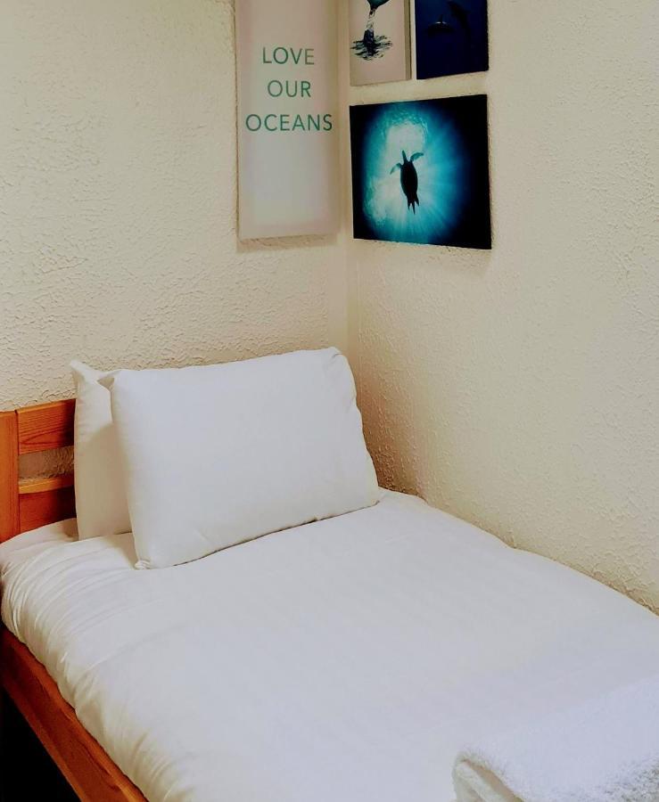 Gorgeous Town Center 3 Bedroom Self Contained Apartment For 1-5 People Harrogate Dış mekan fotoğraf